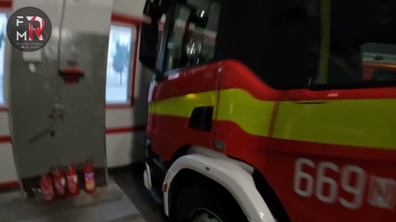 Kolizja dwóch pojazdów Mory Krańcowa (granica powiatów)  OPIS