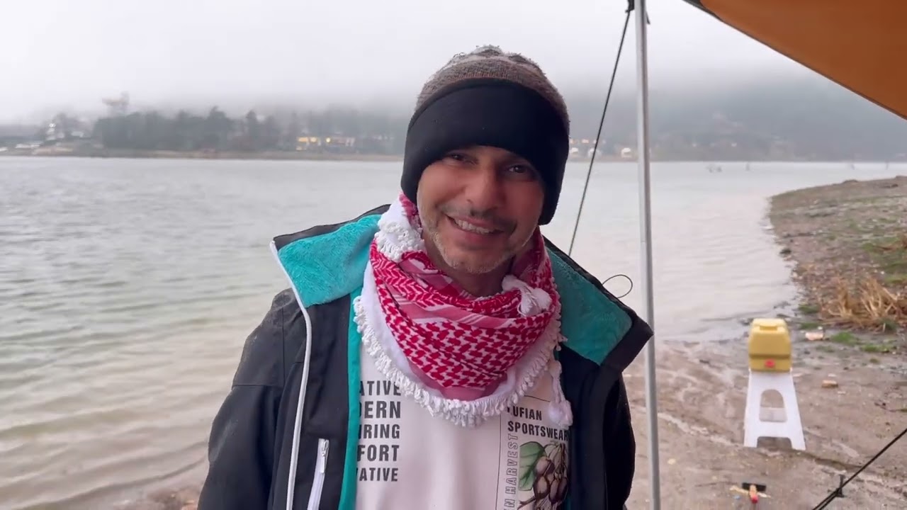 كشتة في بحيرة داغيينيجي بورصة تركيا Bursa Turkey Dağyenice