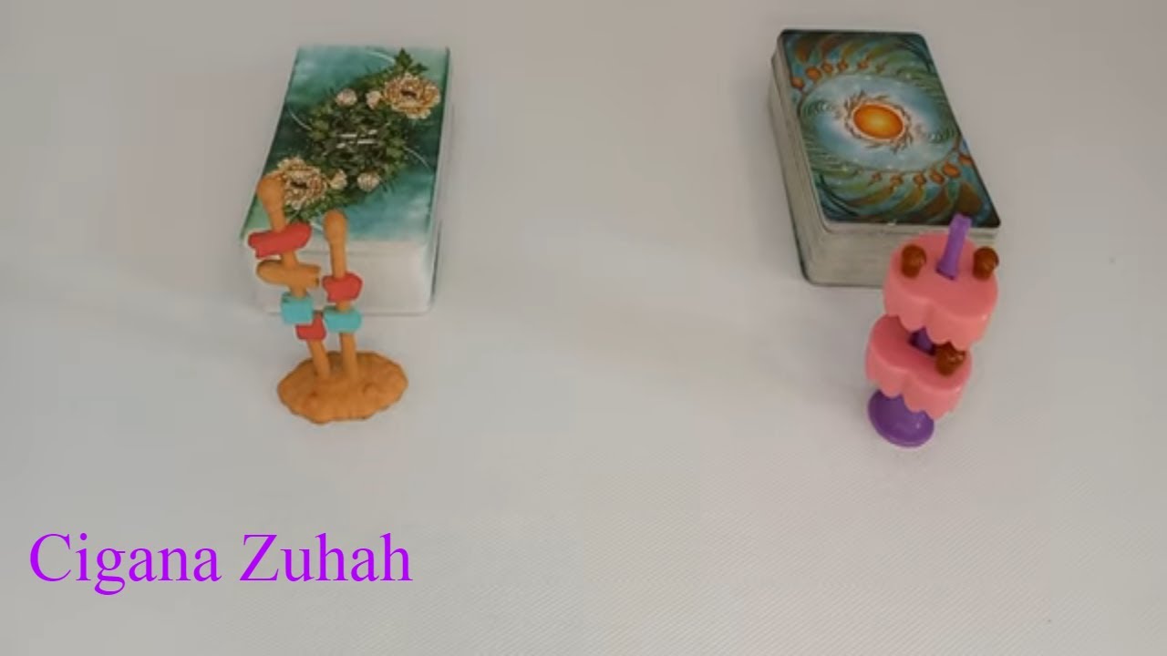 Alguém NÃO PARA de PENSAR em VOCÊ! QUEM E PORQUE? #tarotinterativo #tarotdoamor