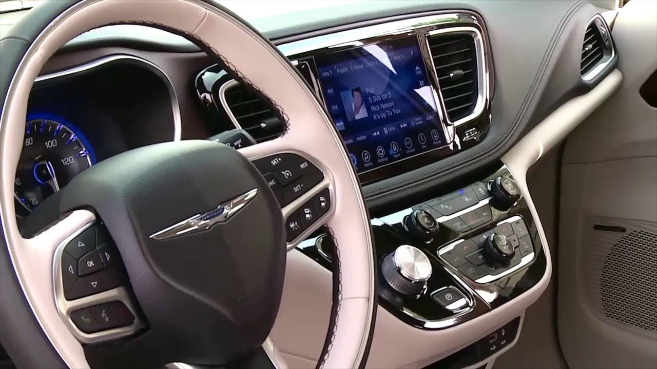 2017 Chrysler Pacifica - Interior Design | AutoMotoTV