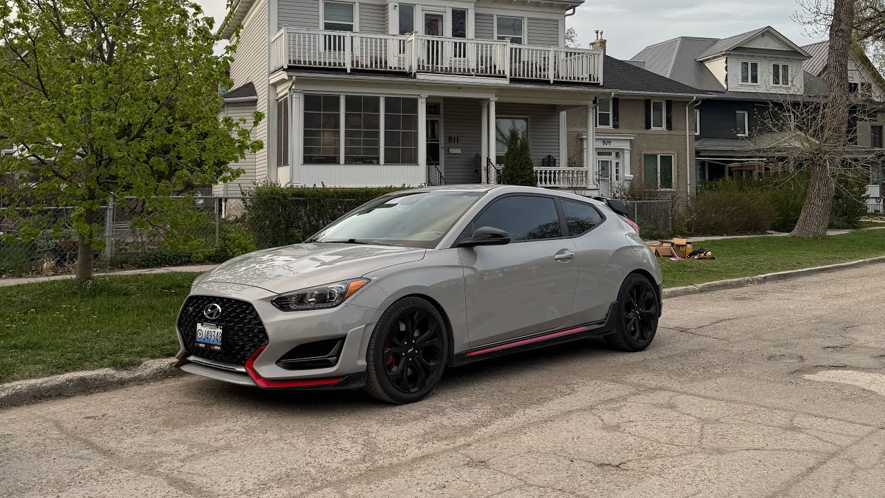 POV Night Drive | 2022 Hyundai Veloster N (6-Speed) | Stock pops and bangs