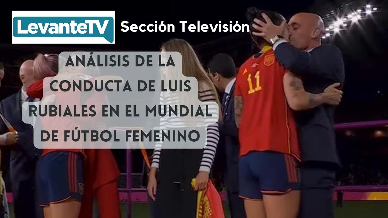 ¿Qué dicen los gestos de Rubiales en la polémica del beso a Jennifer Hermoso?