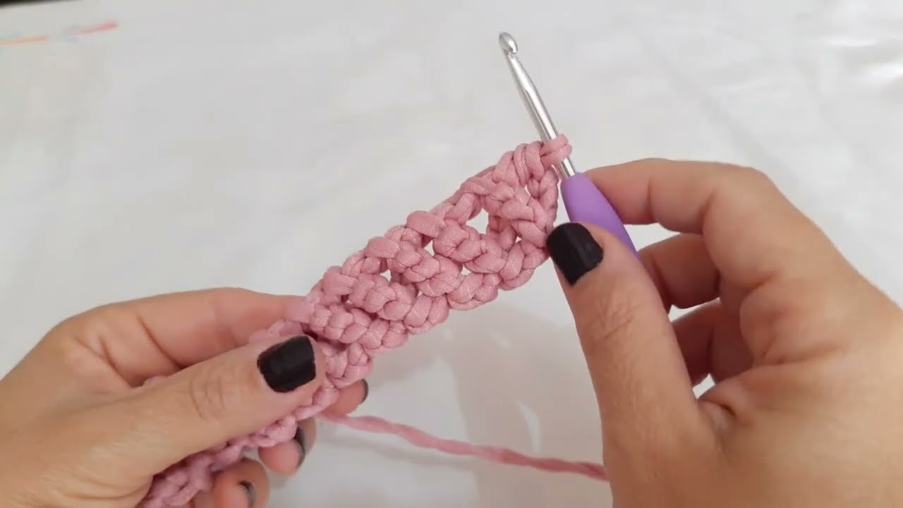 4 modelos de alças em crochê para bolsas @entrepontoseencantosatelie