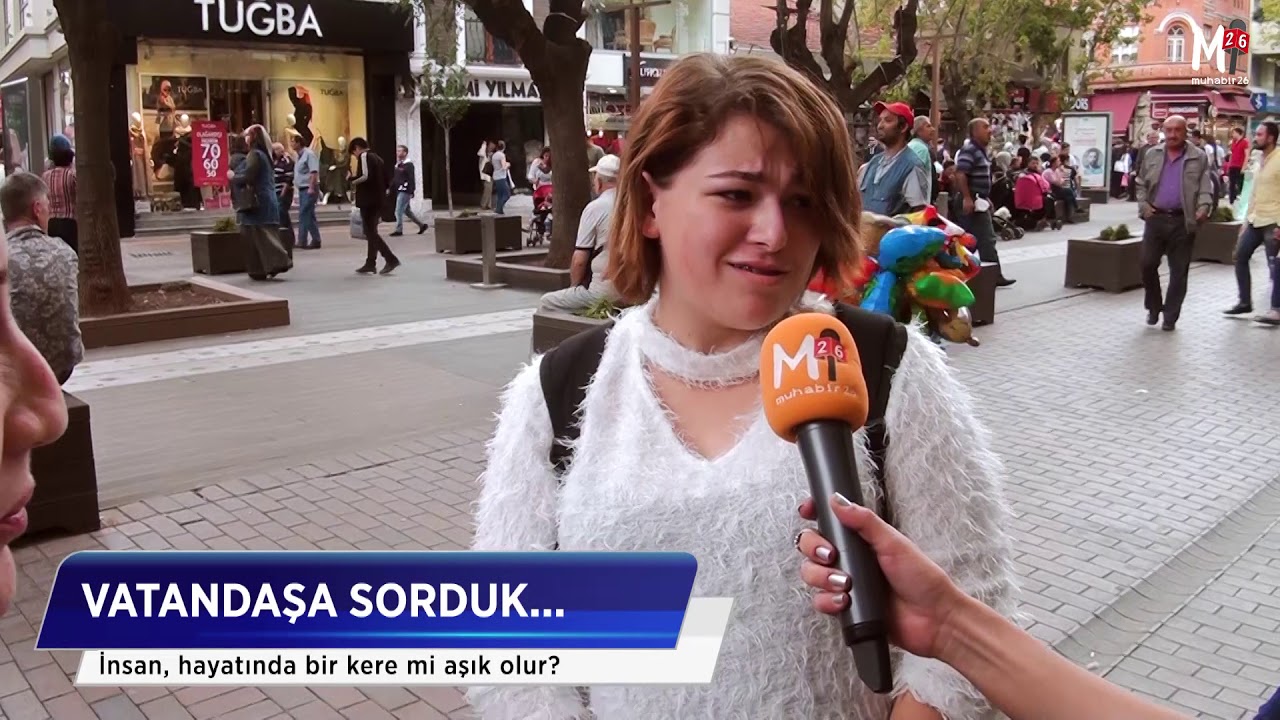 İnsan hayatında bi kere mi aşık olur?