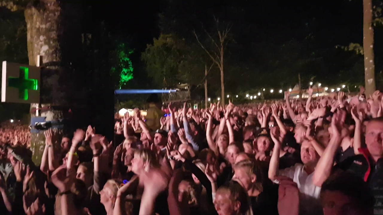Nik & Jay - I love ya (part 2) vs. Fest [Live p&aring; B&oslash;geScenen, SmukFest 2016]
