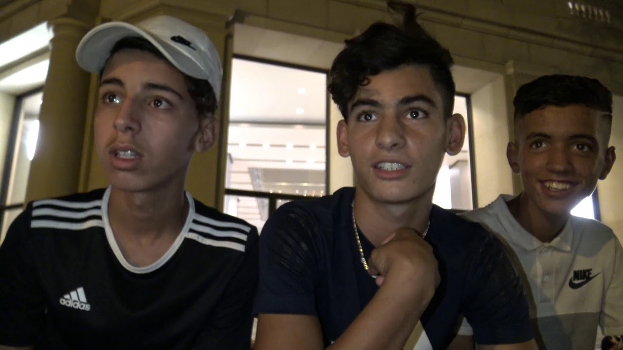 ها كفاش تلقت دراري لي في سينطرو BARCELONA