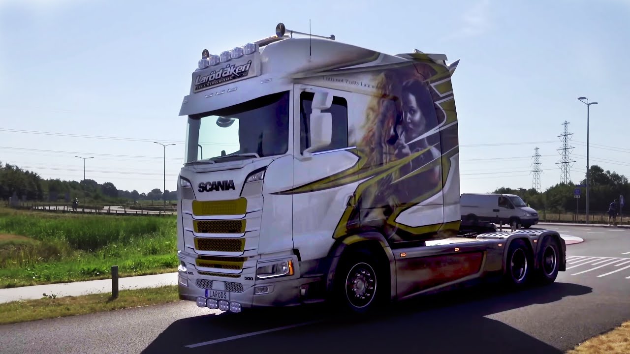 Truckstar Festival Assen 2018 with New Scania Longline, V8 open pipes