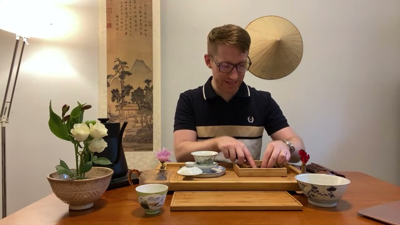 Brewing Aged Riper Pu-erh (Feng Fragrance), Factory Tea and Starting a Tea Business!