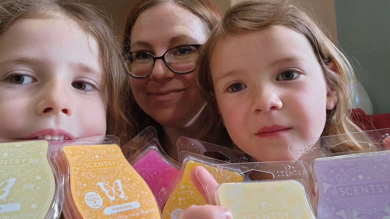 Scentsy Club Unboxing! #scentsy