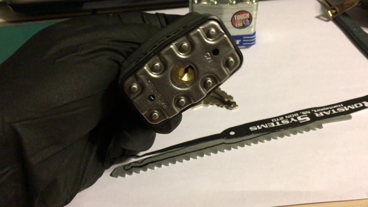 (3) How to make a lock pick out of a hacksaw blade. (H