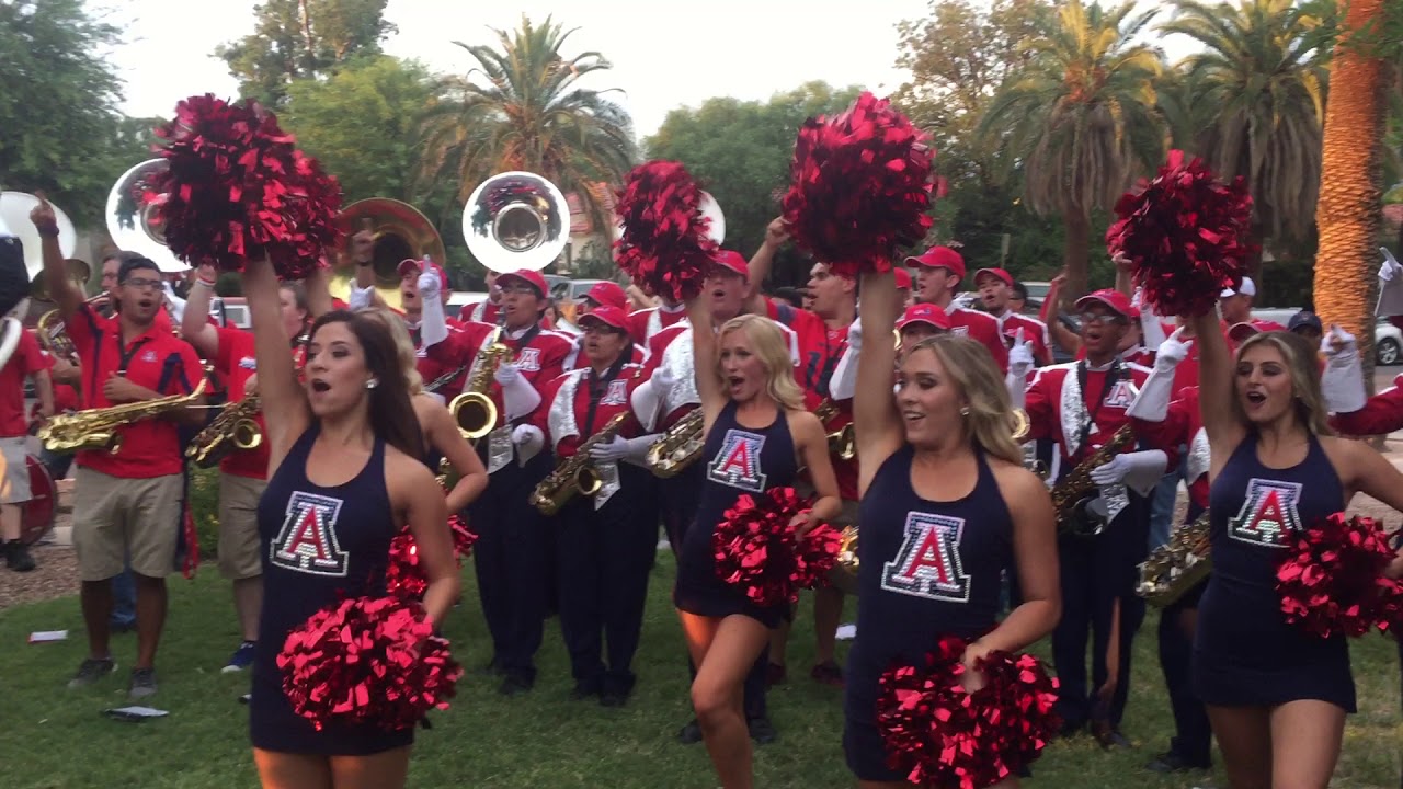 UA Alumni Band and the POA play Bear Down