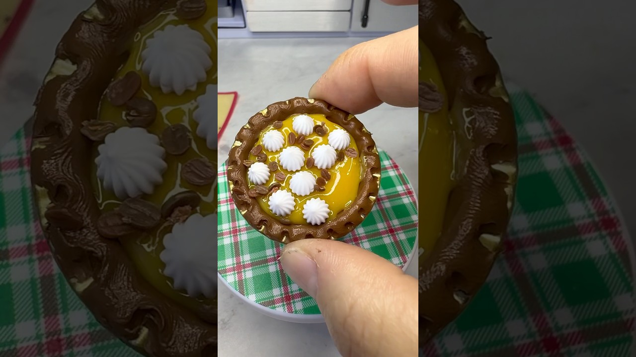MINIVERSE MADE FROM SCRATCH espresso pie 🥧 ☕️@officialminiverse  #miniversemakeitmini #miniverse