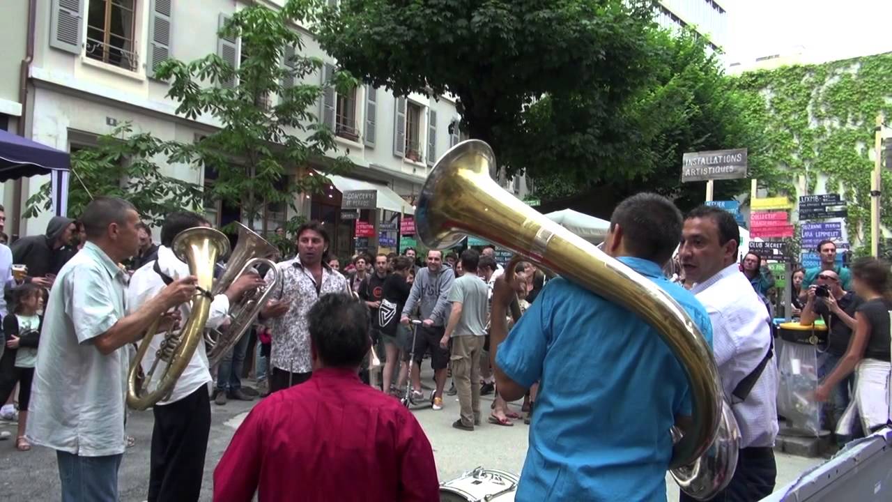 FANFARE VAGABONTU