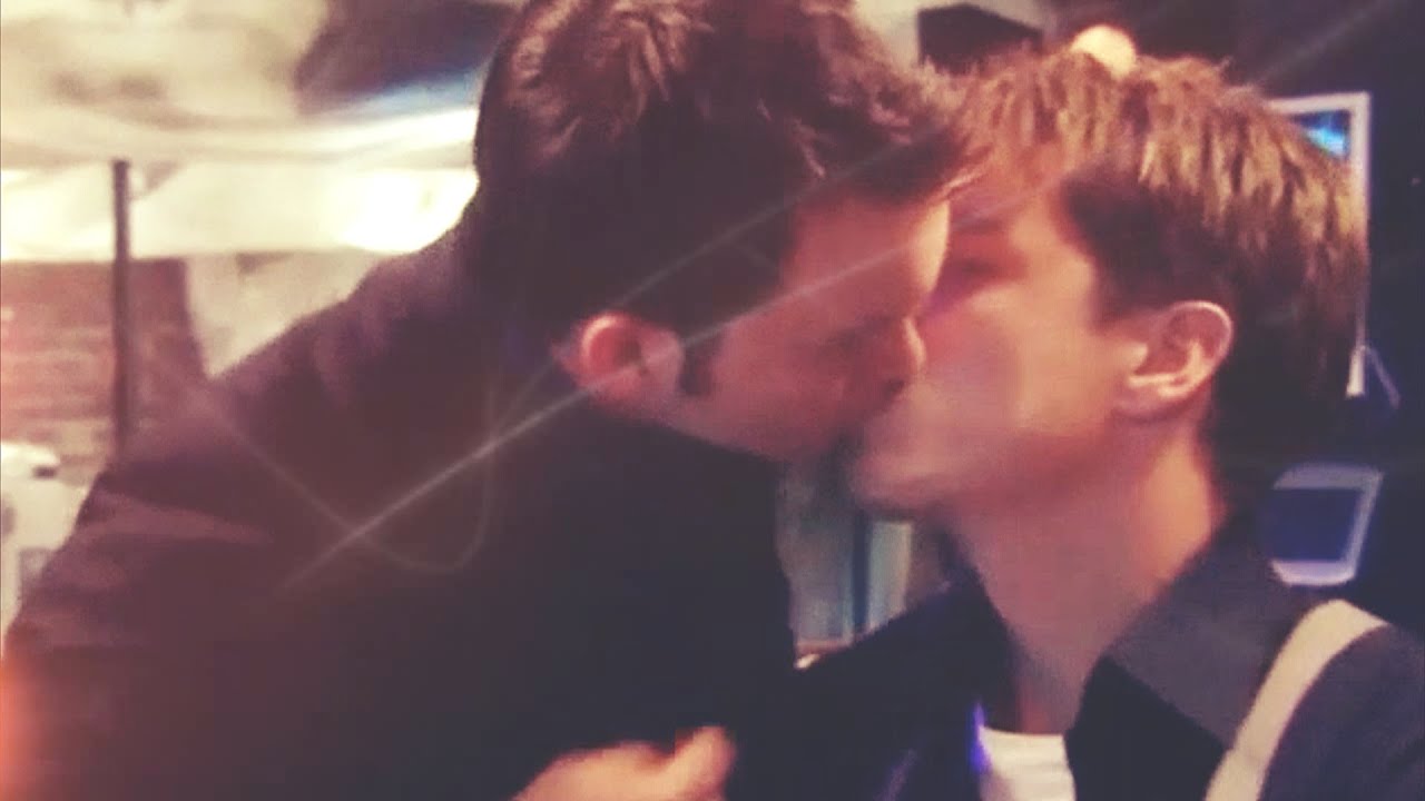 Jack + Ianto | Moondust