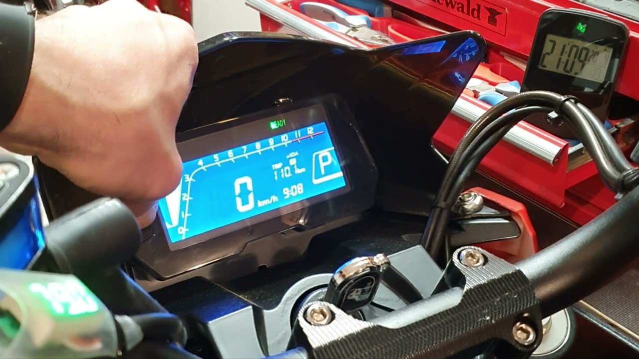 E-Odin 2.0 / Venaxio V6000 Tripzähler / Uhr Problem