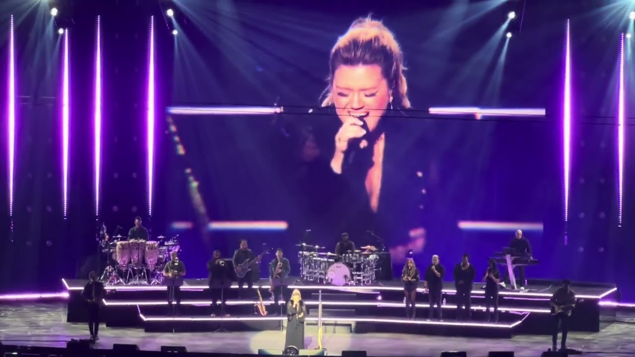 Move You (LIVE) - Kelly Clarkson, Las Vegas, August 9, 2023
