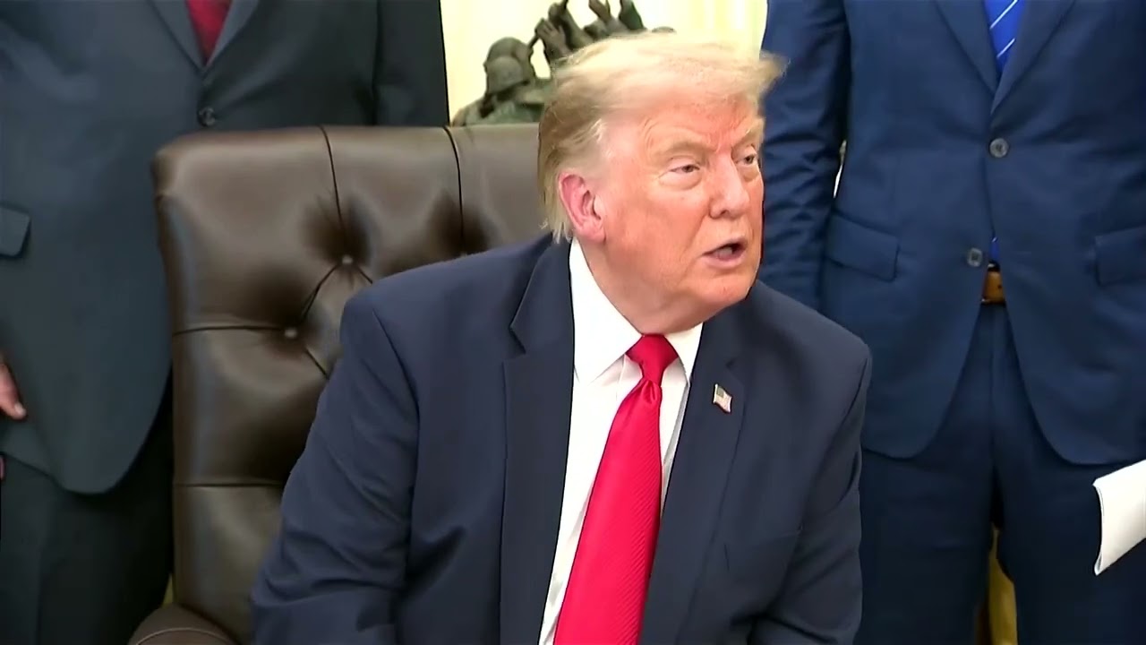 Трамп заявил, что США нанесут &laquo;жесткий&raquo; удар по Ирану после атаки в Египте