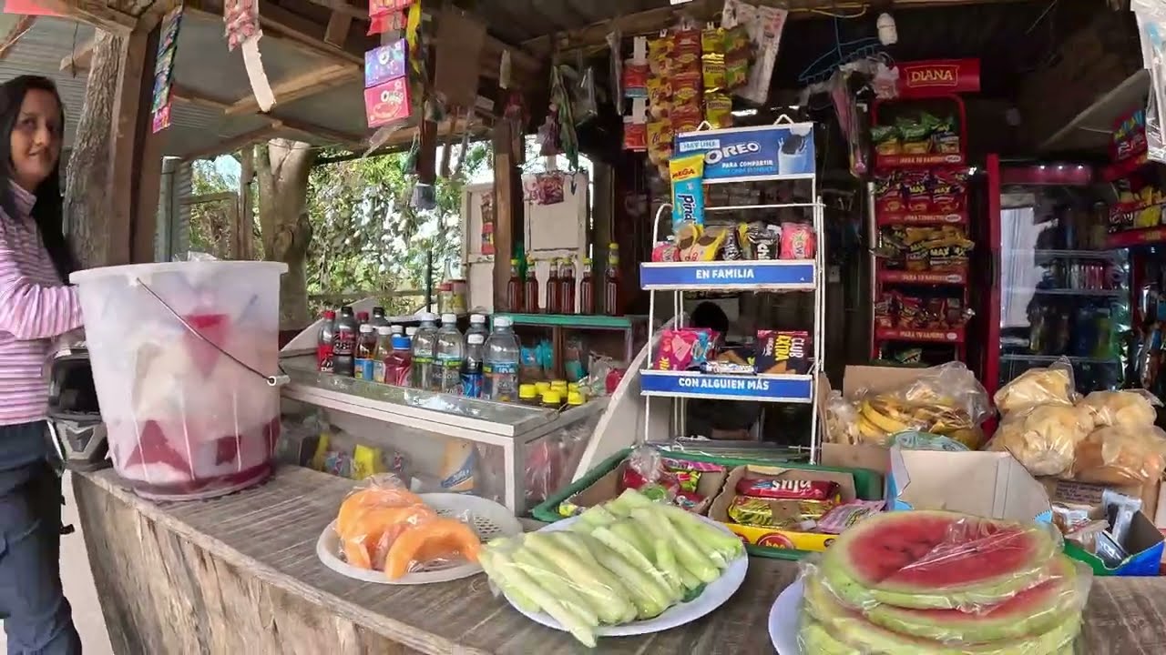 Llegamos al Cantón El pezote, valle de El Tinteral El Salvador 