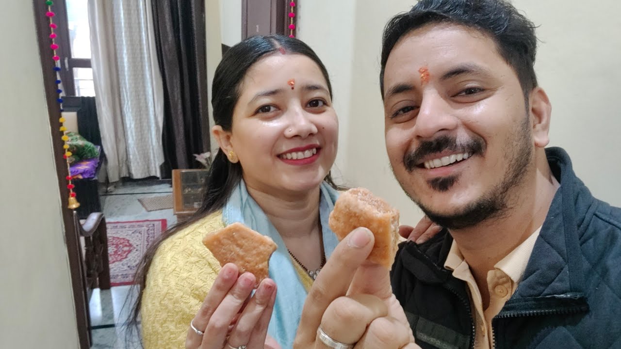 ऐसे मनाई हमने घुघुती बड़ों का आशीर्वाद लेके, और कितनी हुई हमारी कमाई😄😄