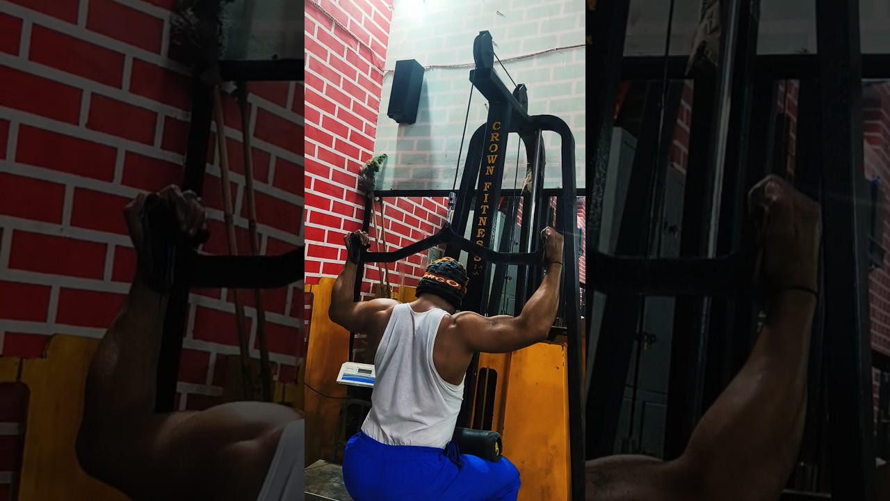 “Back Day Power 💥 | Lat Pulldown Beast Mode 💪🔥” 