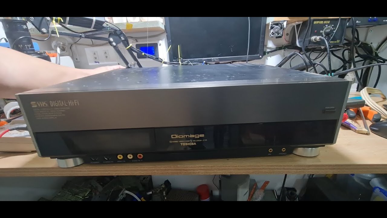 Đầu Toshiba A-VS1 mất nguồn do chết chập IC điều khiển moto (VIDEO 1)