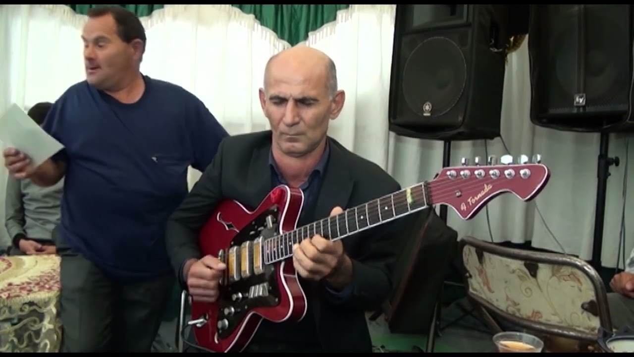 Asif gitara