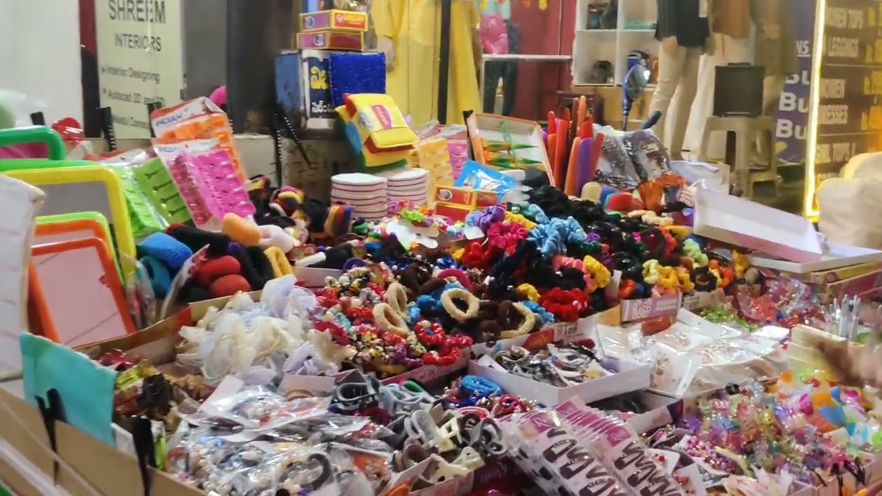 Rajahmundry busy market in main road.