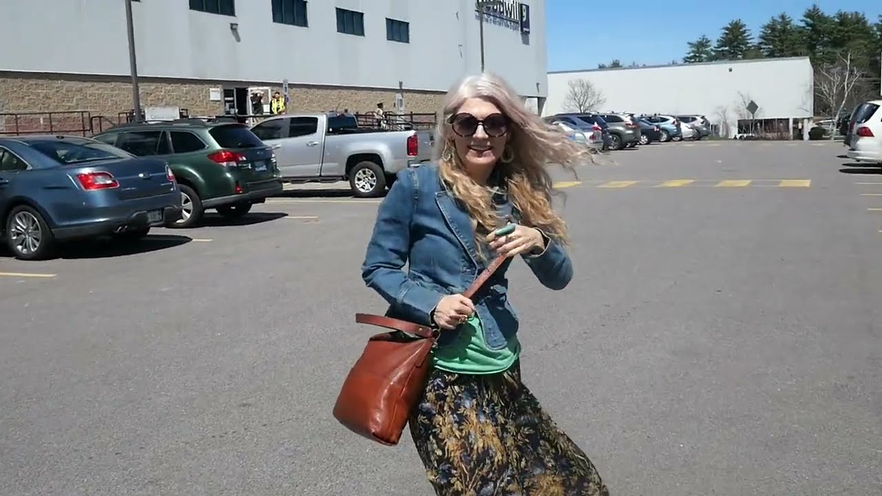 ROAD TRIP...part 3: the Bins in Gorham, Maine, Unreal Fashion Statements, Styling and Upcycling!
