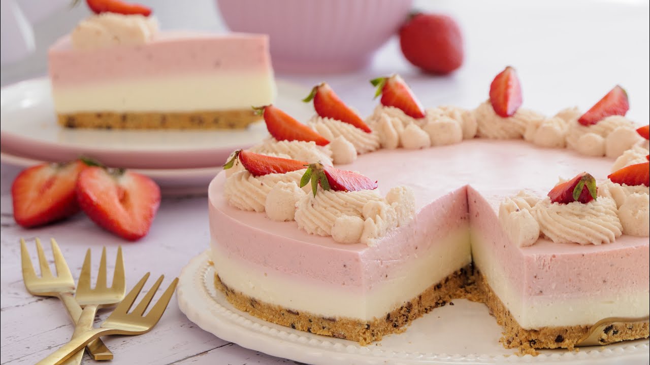 Erfrischende Erdbeer-Torte 🍓 mit Quark-Sahne-Creme | Sommertorte | NoBake