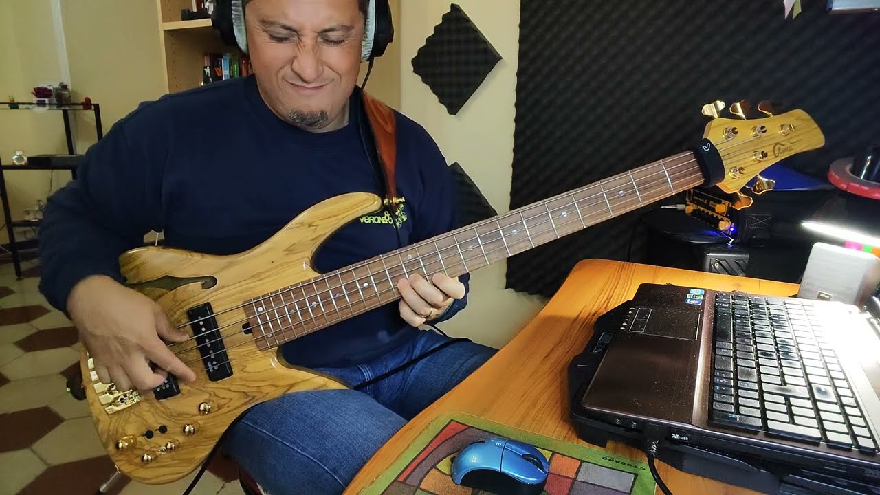 Israel Houghton - Friend of God (BASS COVER)