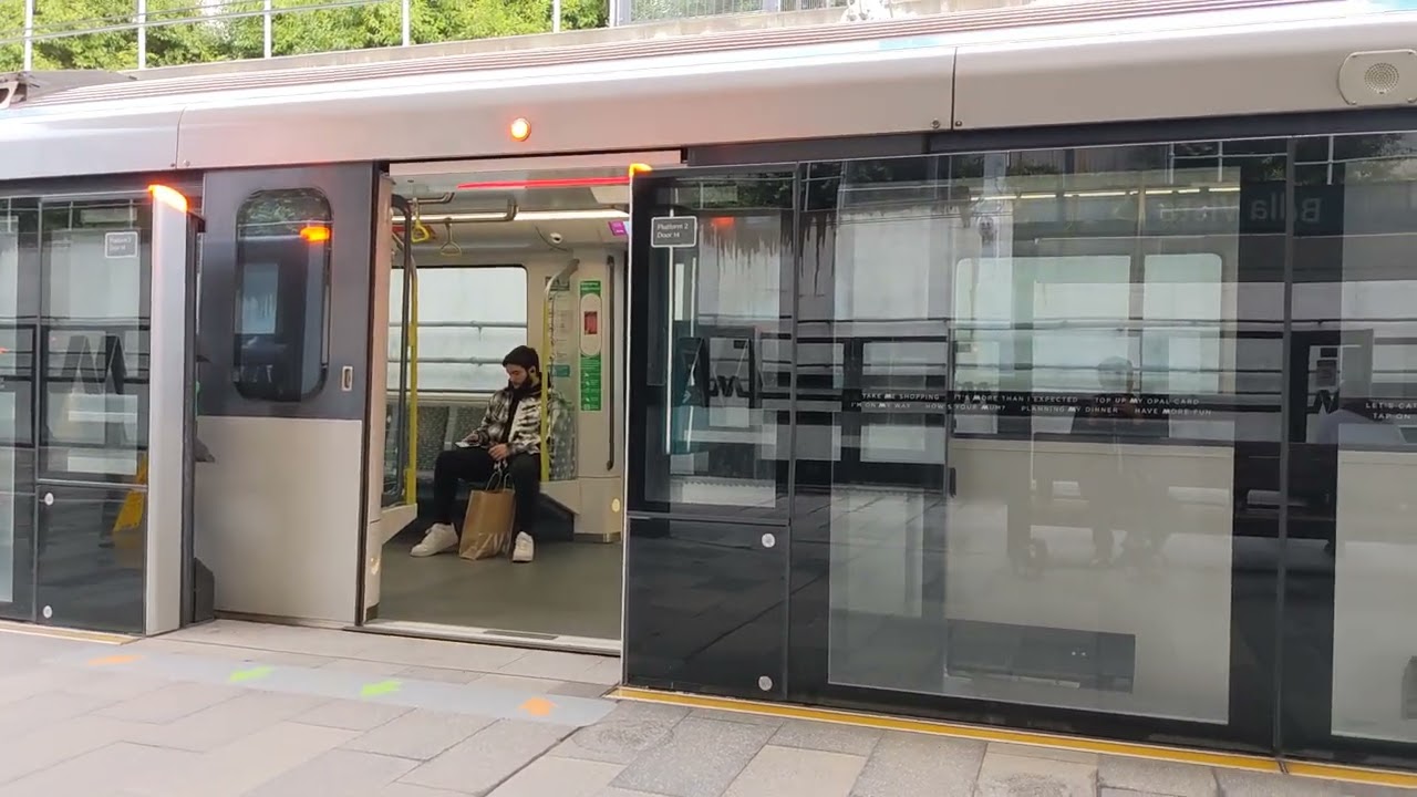 [Sydney Metro] Alstom Metropolis arriving & departing Bella Vista Station