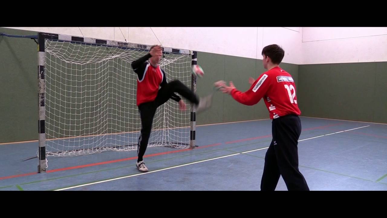 Goalkeeper Training For All Levels | Torwartschule Marco Stange | #MovementPreparation