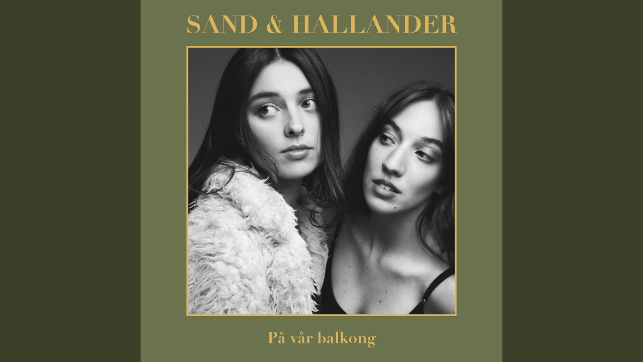 På vår balkong