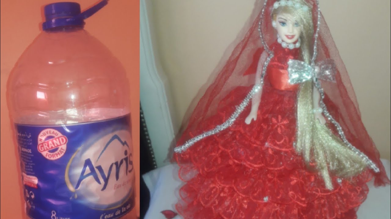 أشغال يدوية من قارورة ماء نصنع دمية على شكل عروس👰  وفي نفس الشيء علبة❤ اكسسوار