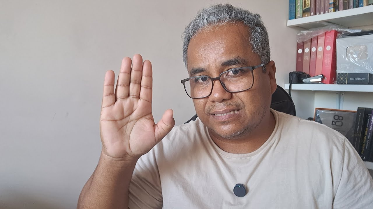 🛑REVELAÇÃO FORTE: UM HOMEM ANDA DIFERENTE COM VOCÊ... MAS DEUS VAI EXPOR TUDO!👀😱