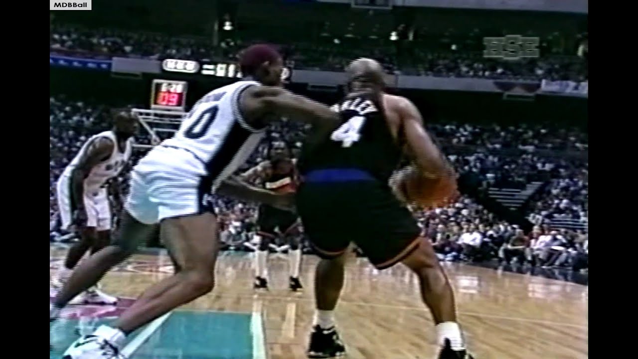 Dennis Rodman Battles Charles Barkley! Suns @ Spurs February 1995