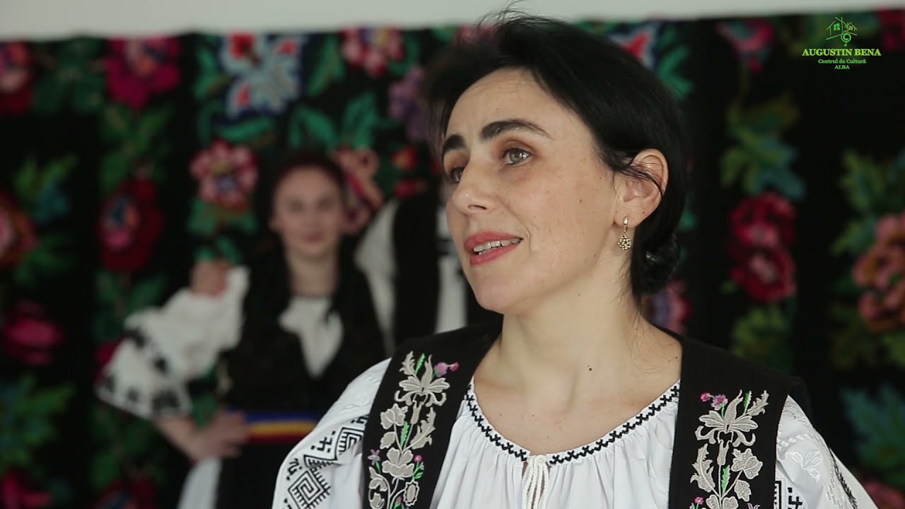 Dansuri populare Sohodol şi Câmpeni - coordonator Oana Joldeş