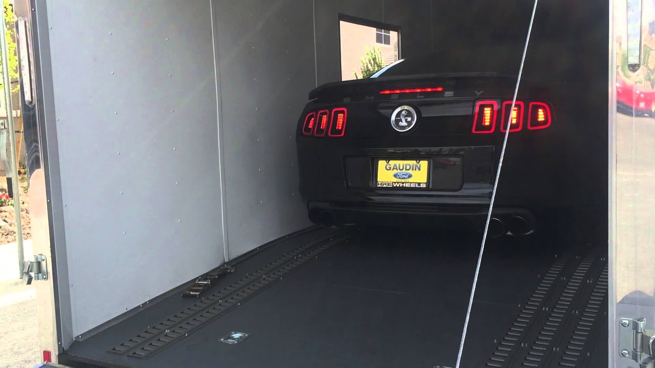 SHELBY GT500 Wide body with 4.7L Kenne bell and comp cams 1300 HP. Hre wheels 590RS