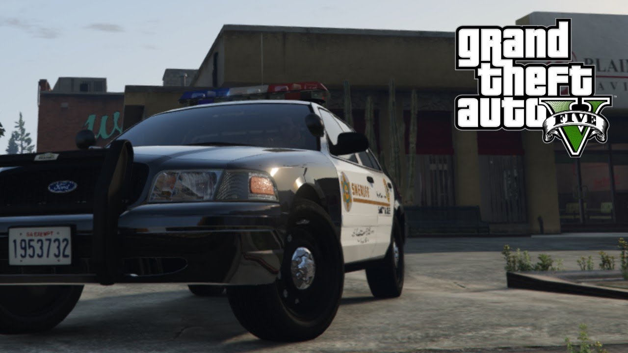GTA 5 LSPDFR #1 - Multiple Foot Pursuits