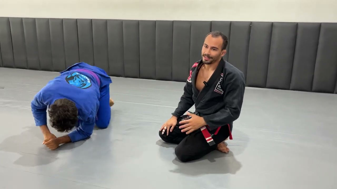 EMBORCADA: A PASSAGEM Nº 1 DO JIU JITSU 🦅