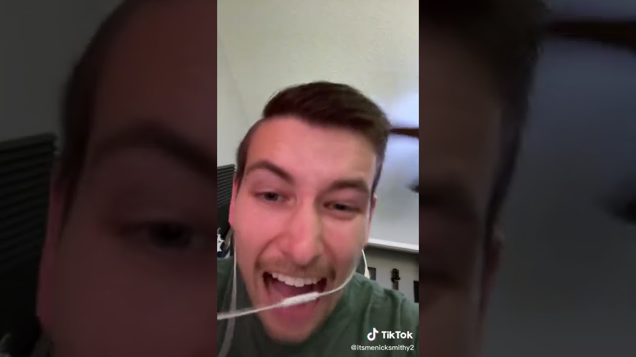 The mic cuts off while screaming???