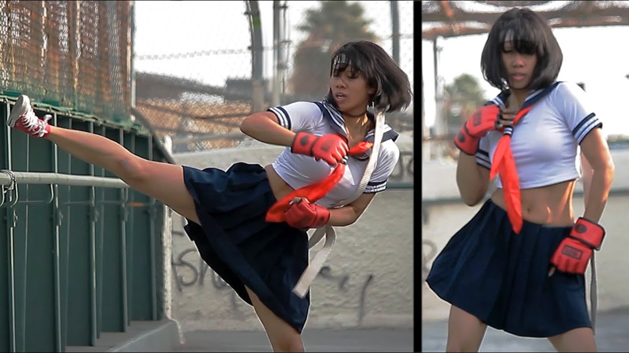 Street Fighter Cosplay: Sakura [Dance Session]