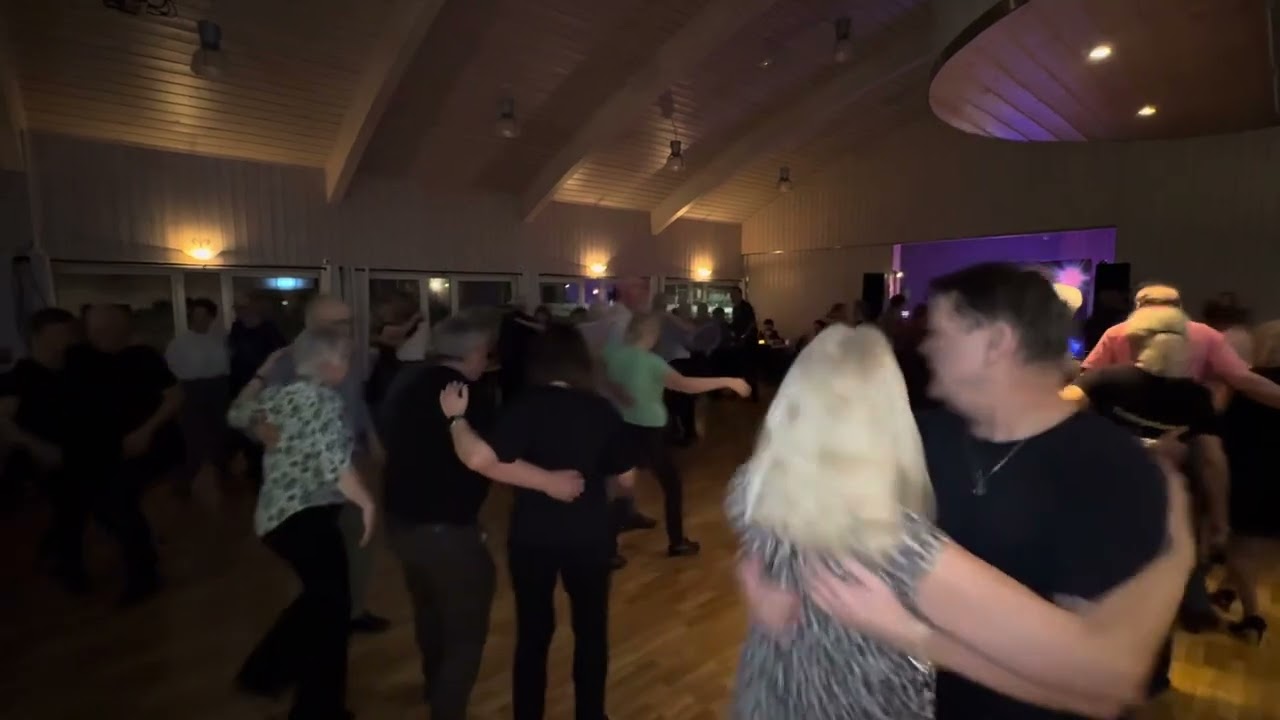 Reinlender og gammeldans med Grandes p&aring; tirsdagsdansen 12.3.24 Dansnytt Bj&oslash;rn Weiby