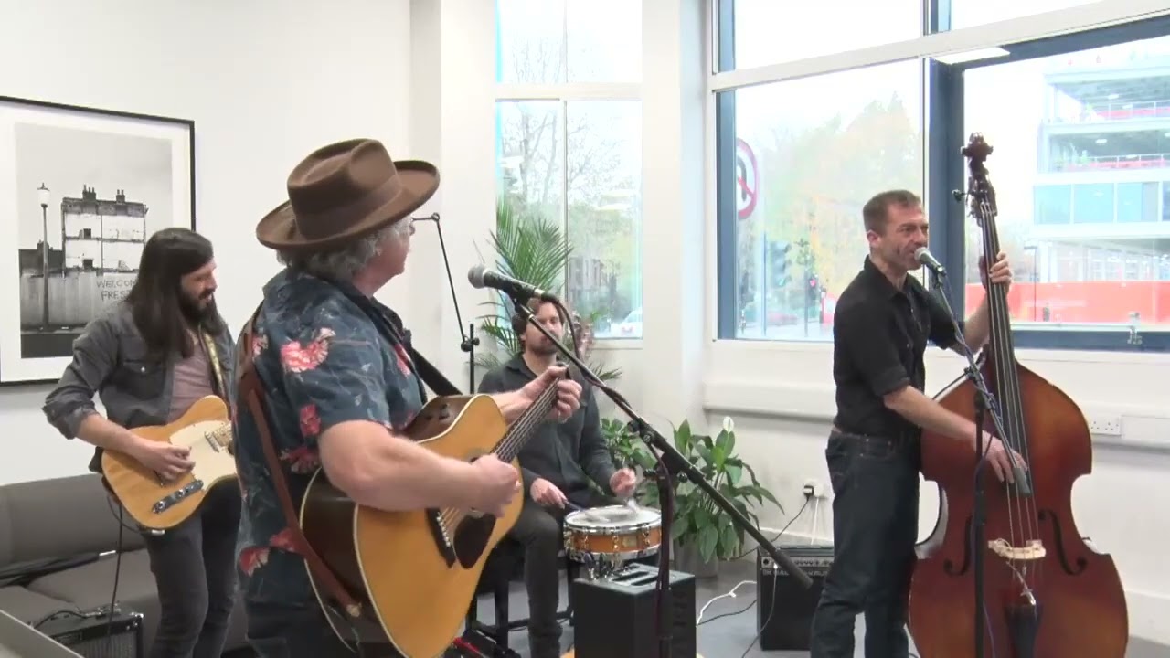 Elvira - The Steve & Ben Somers Band