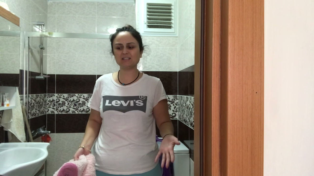 TİTİZ VE ÖFKELİ / Banyo Temizliği