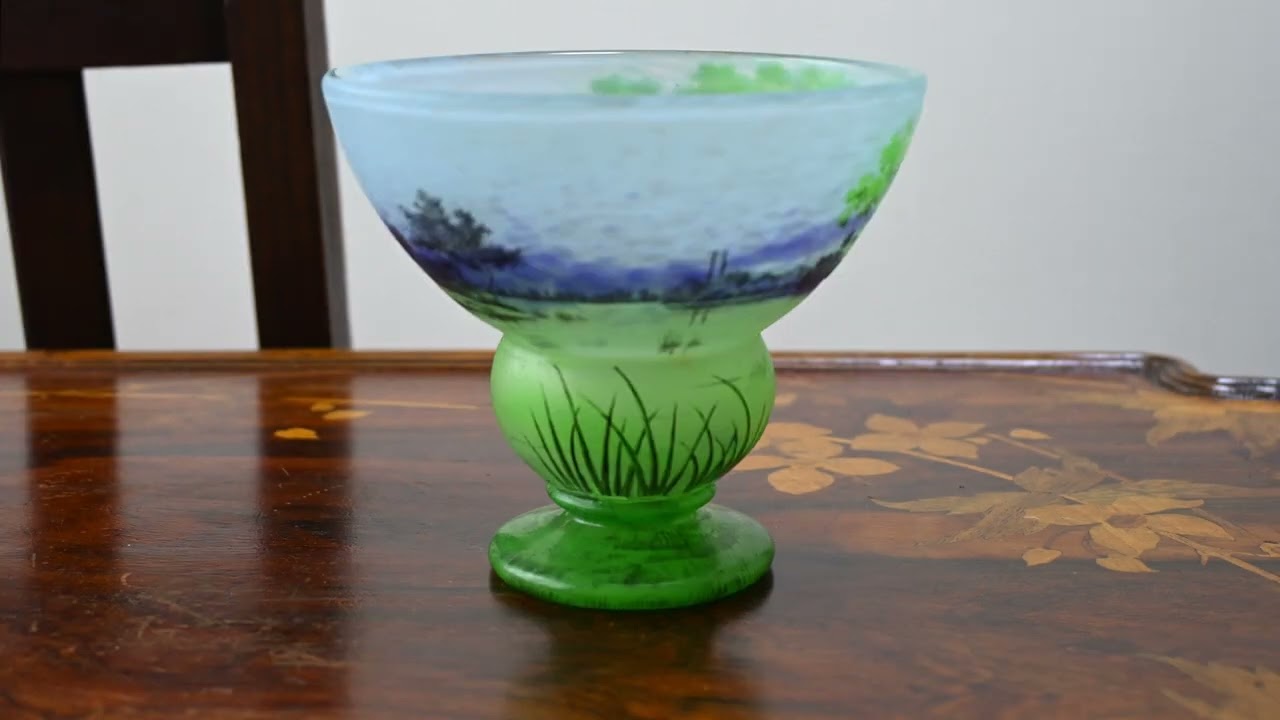 フランスの高級アンティークガラス【ドーム兄弟/ドームナンシー】オランダの風景の花瓶と湖畔風景の花瓶のご紹介