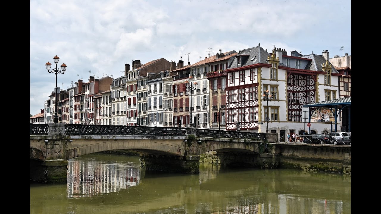 Bayonne ( Baiona) Capitale du Labourd - Pays Basque - Aquitaine - France