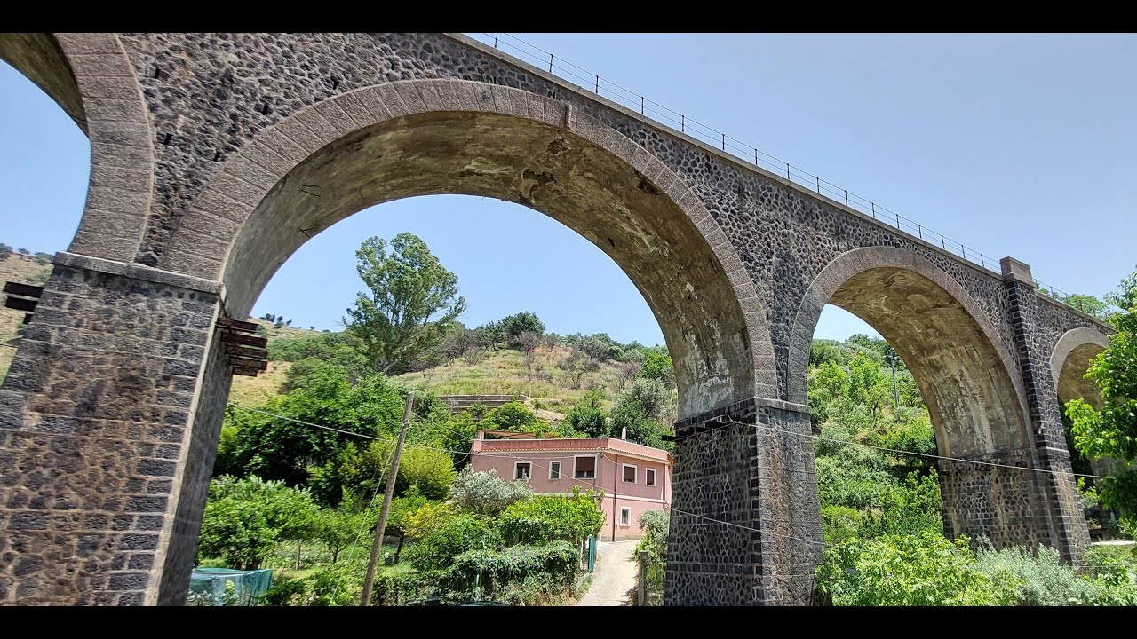 Beautiful Villa For Sale, Taormina, Sicily
