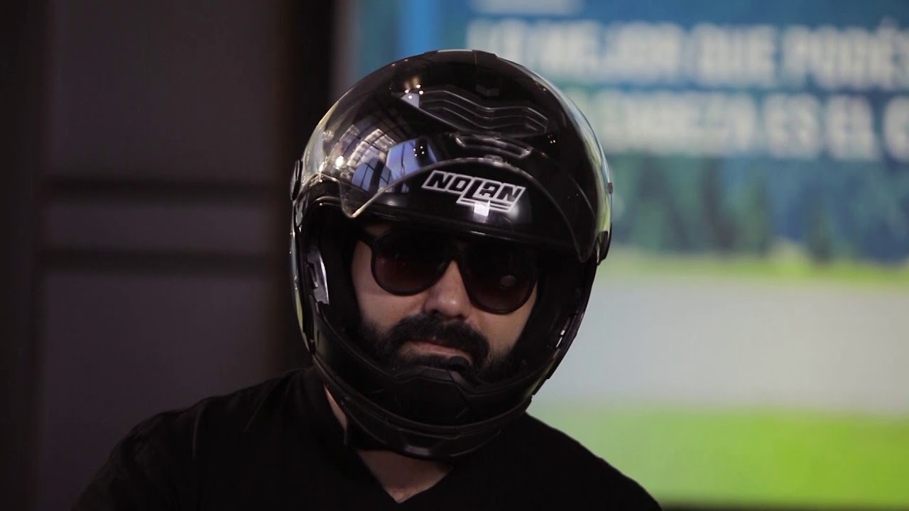 Consejos para manejar seguro en moto