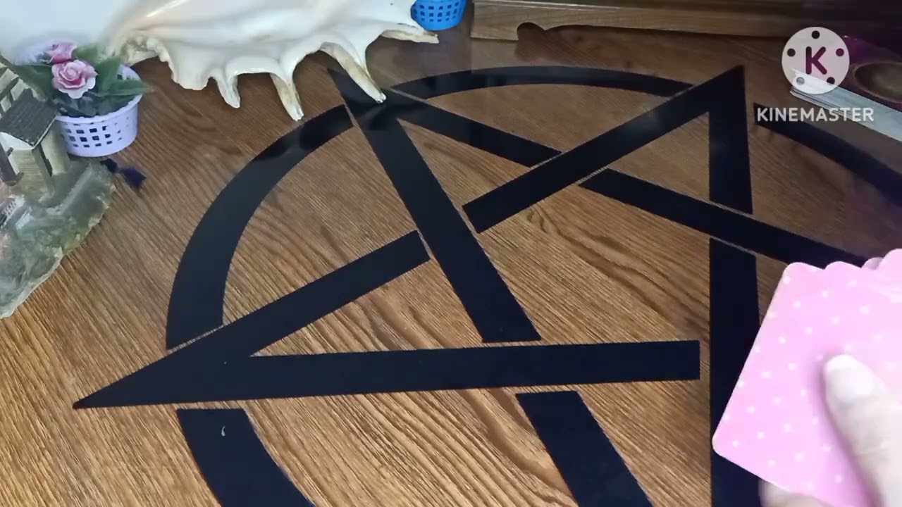برج العذراء 💥 حط شخص فبالك وتعالي نعرف أحواله ومشاعره والقادم فعلاقتك به 💥